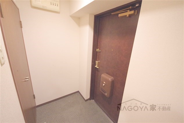 リエス千代田 玄関