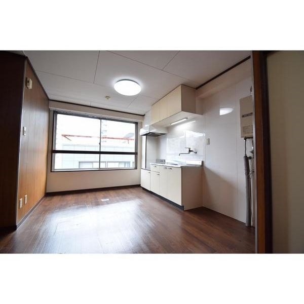 杵屋ビル リビング