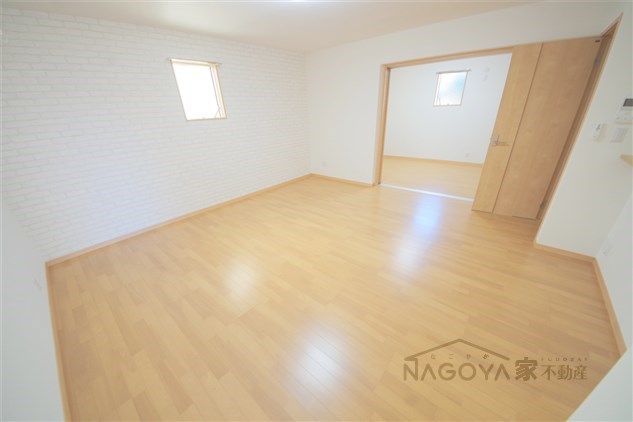 グランレーヴ大曽根Ⅱ リビング