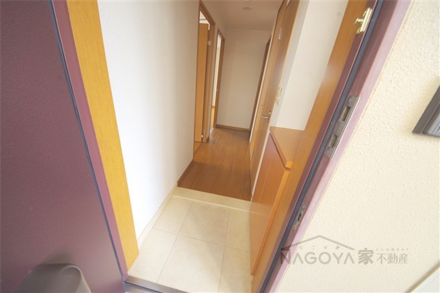 ハイリスベーネ池下 玄関