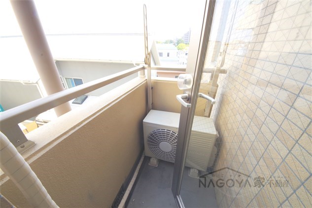 ハイリスベーネ池下 ベランダ