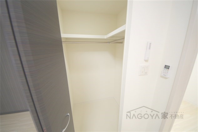 メイボーテセラ その他4