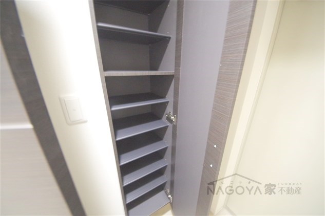 メイボーテセラ その他6