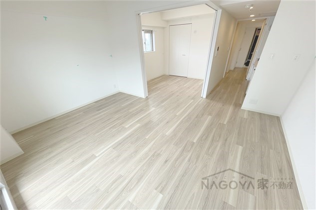 プレサンスTHE久屋大通レジェンド リビング