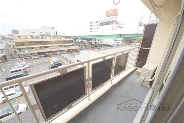 桂ビル ベランダ