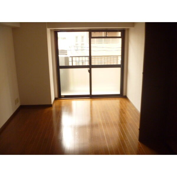 レジデンス黒龍 ベッドルーム