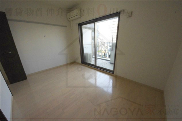 フローライト上前津 ベッドルーム