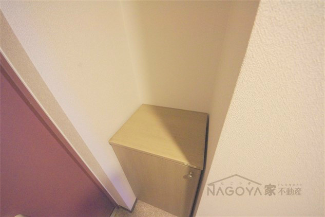 アイビーリーグ大曽根 玄関