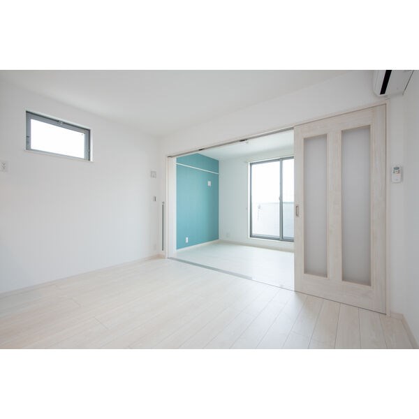 ジュネス内浜町 リビング