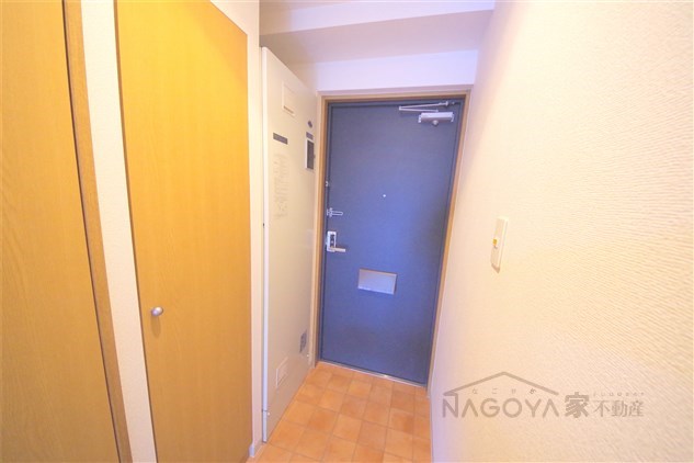 Ａ－ＷＩＮＧ 玄関