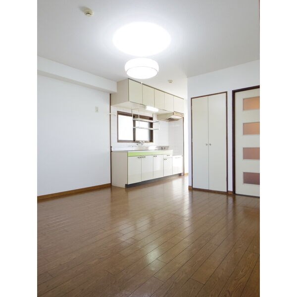 第二近藤ビル リビング