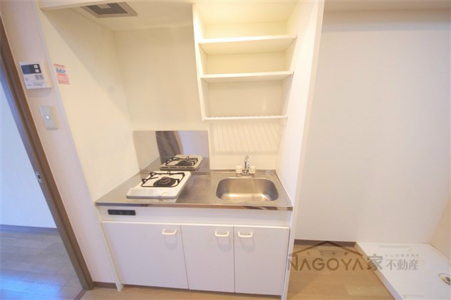 プロビデンス東新町 キッチン