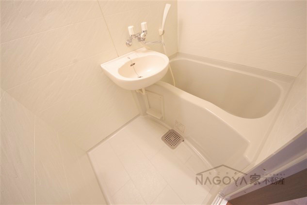 プロビデンス東新町 風呂画像