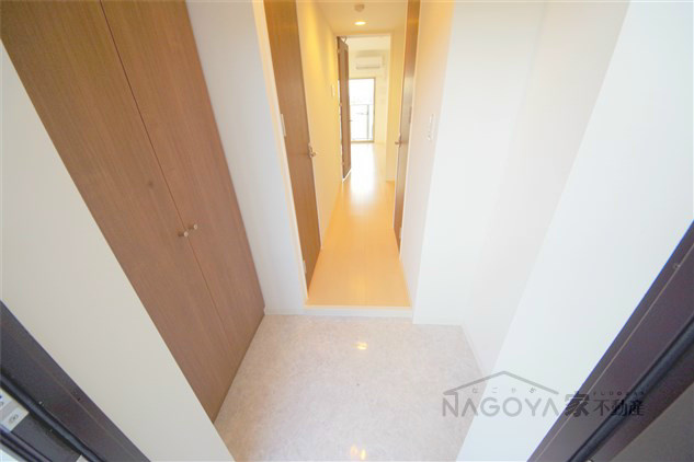 ハーモニーレジデンス名古屋今池 玄関