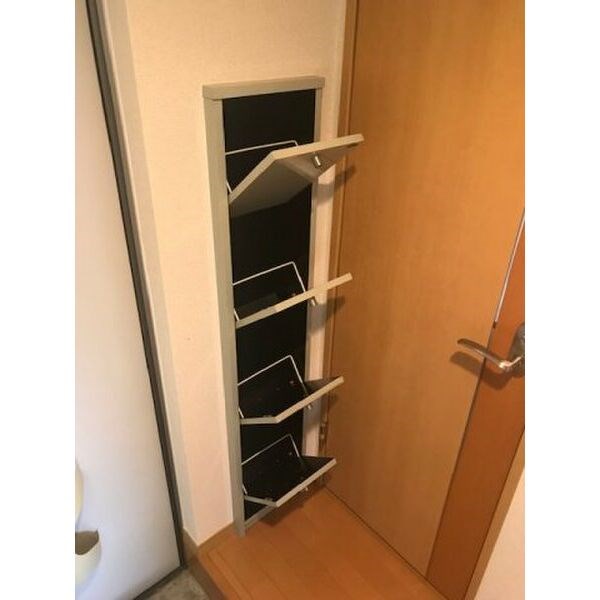 シェーネスハイム黒門 玄関