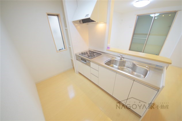 アプトルーナ本郷 キッチン