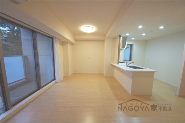 グランマスト白壁二丁目 リビング