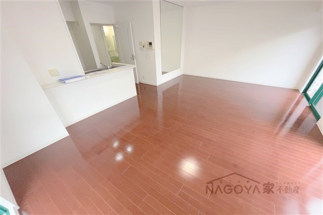 さくらＨｉｌｌｓリバーサイドＷＥＳＴ リビング