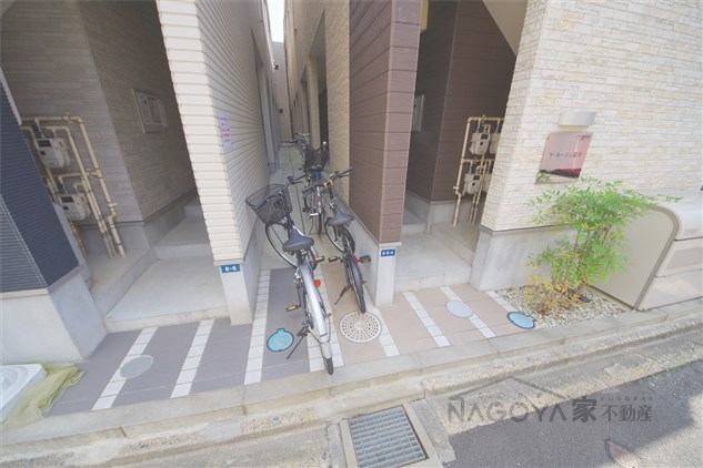 ラ・ネージュ筒井 その他外観1