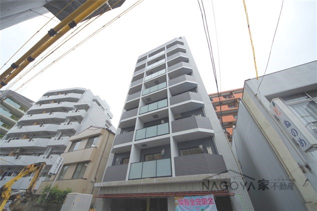 シェモア泉 外観