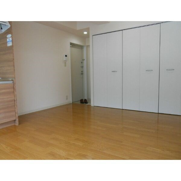 フローラル尾頭橋 ベッドルーム