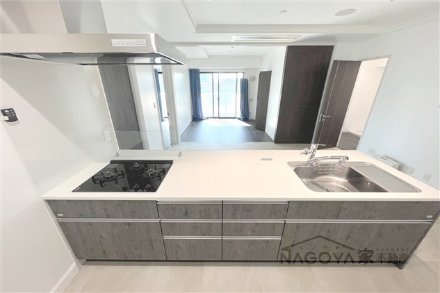 さくらHills NISHIKI Platinum Residence キッチン