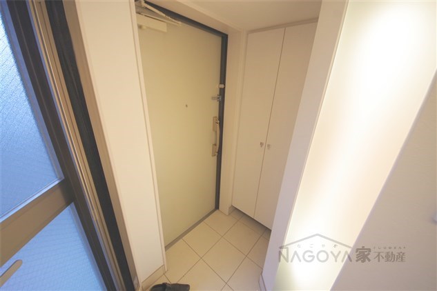 CASTELLO LUSSO 玄関