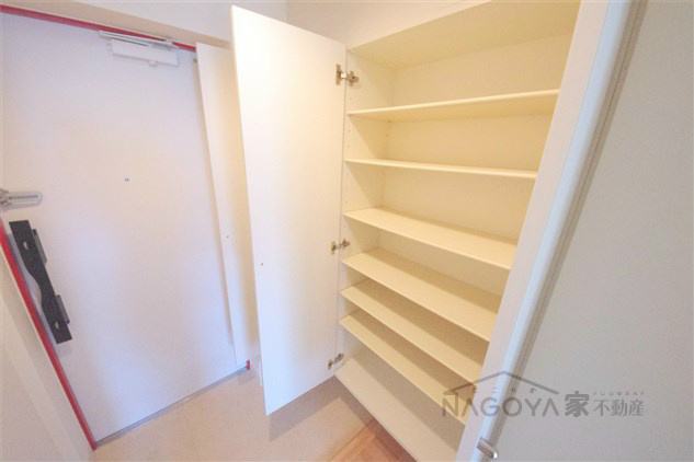 ESTACION KANAYAMA WEST・EAST その他6