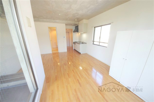 ESTACION KANAYAMA WEST・EAST ベッドルーム