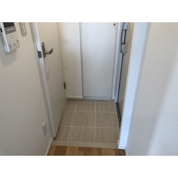 COZY名城公園 玄関