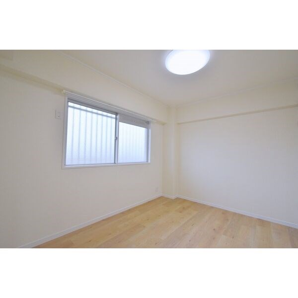 ファミール八代 ベッドルーム