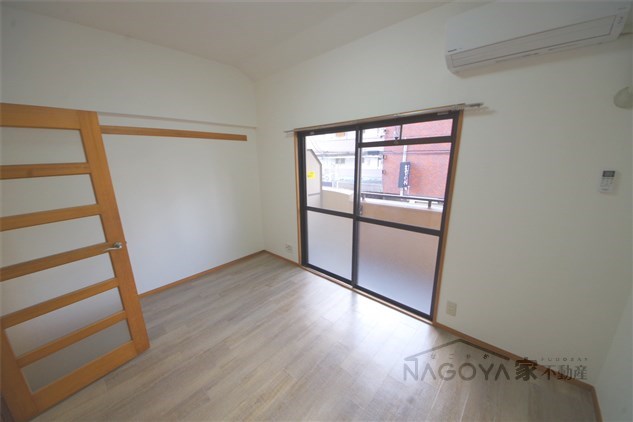 内山ハイライズ リビング