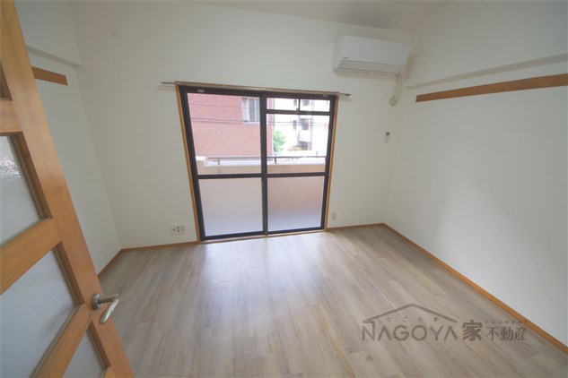 内山ハイライズ ベッドルーム