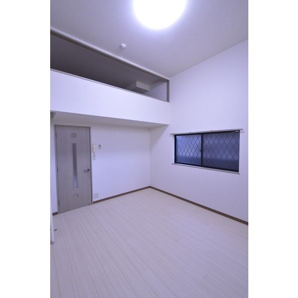 ファミールエス ベッドルーム