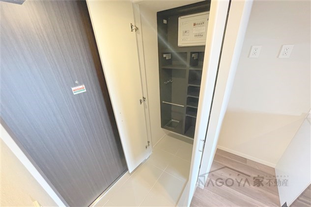 アリエッタNagoya 玄関
