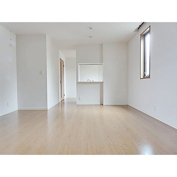 ヒルズ覚王山北 リビング