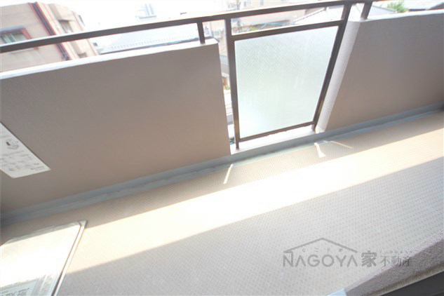 サニーコート矢田 ベランダ