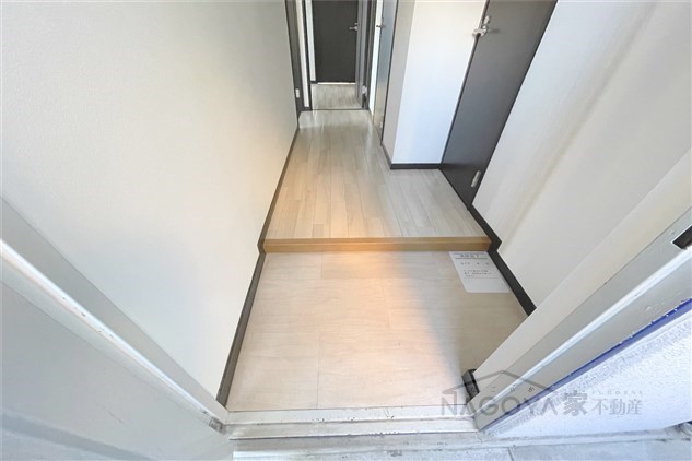 第３フクマルビル 玄関