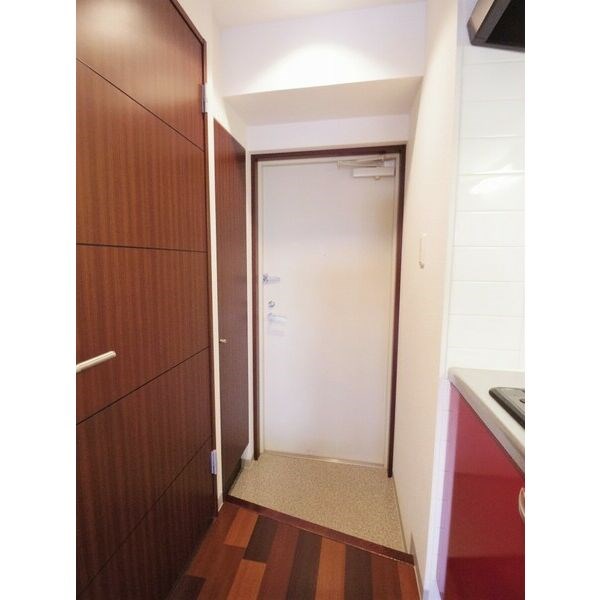 プロシード吹上 玄関