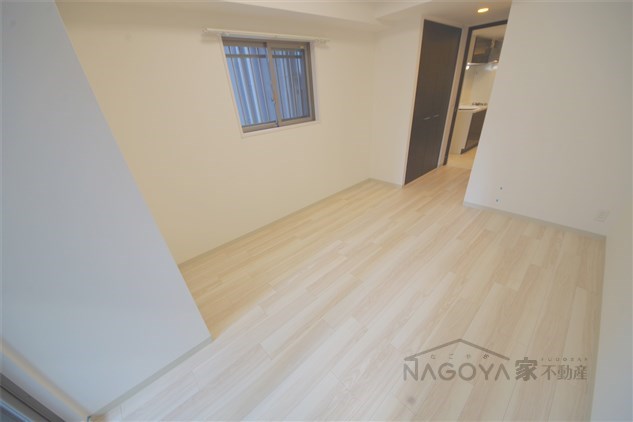 エステムコート名古屋今池アーバンゲート リビング