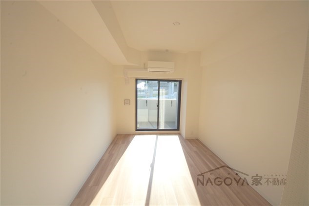 S-RESIDENCE名駅南 リビング