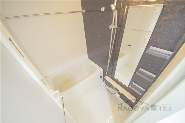 アロームドゥジョア 風呂画像