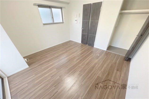 アクアコート大曽根 ベッドルーム