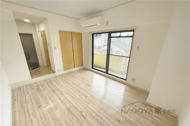 ドール丸の内 ベッドルーム