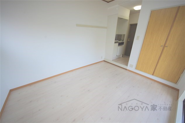 ドール丸の内 ベッドルーム