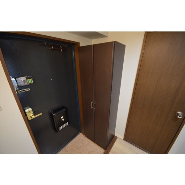 THUマンション 玄関