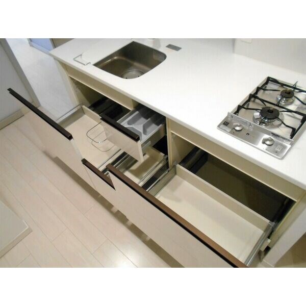 ローレルアイ久屋大通 キッチン