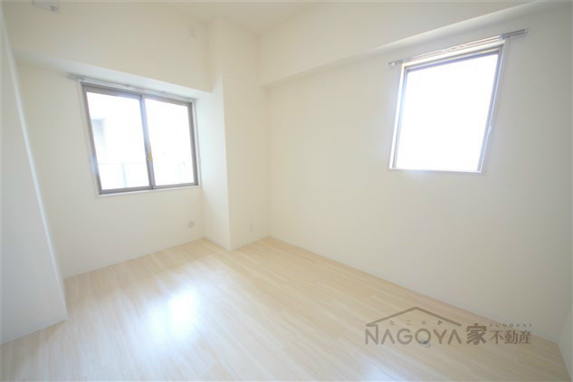 ツインアウルズ ベッドルーム