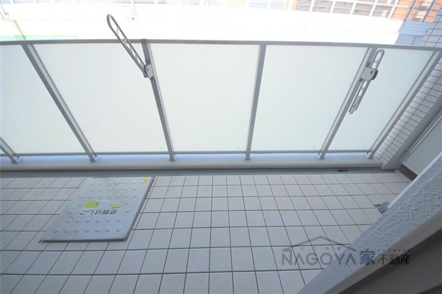 ツインアウルズ ベランダ