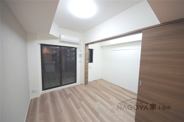 メイクス矢場町 リビング